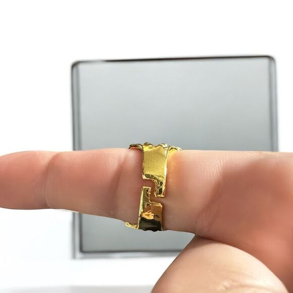 NIB Alloy Unisex Vintage Dragon Claw Eye Yellow Gold Metal Ring, Quality, Retro, - Picture 7 of 8